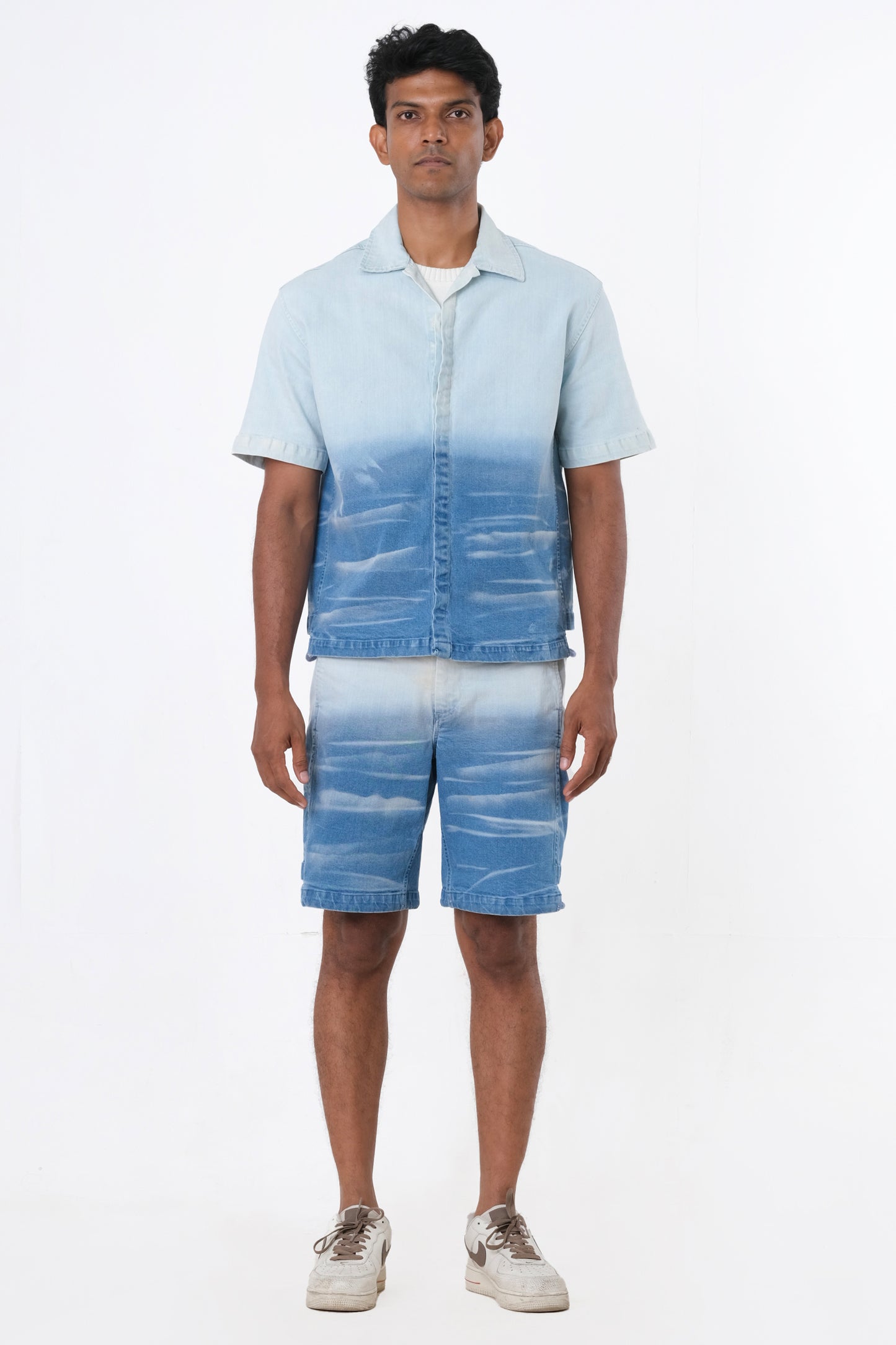 FLOW DENIM SHORTS