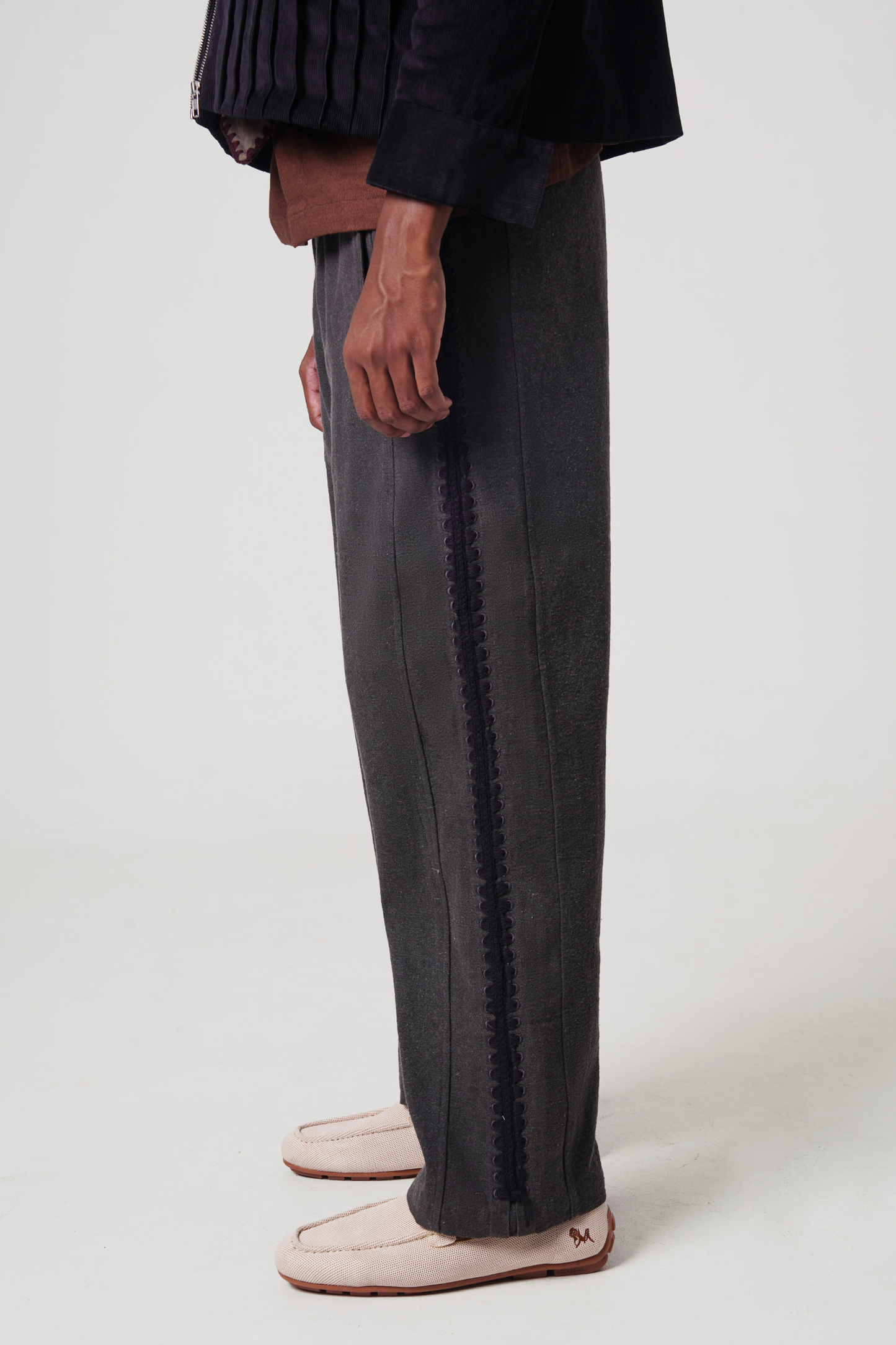 BRAIDED PANEL PANT