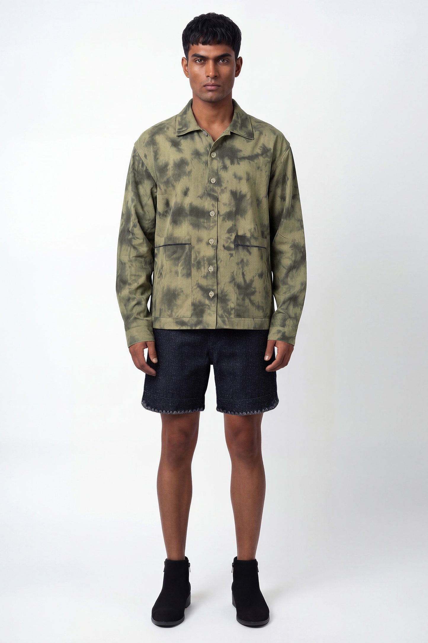 EDGE KHADI DENIM SHORTS