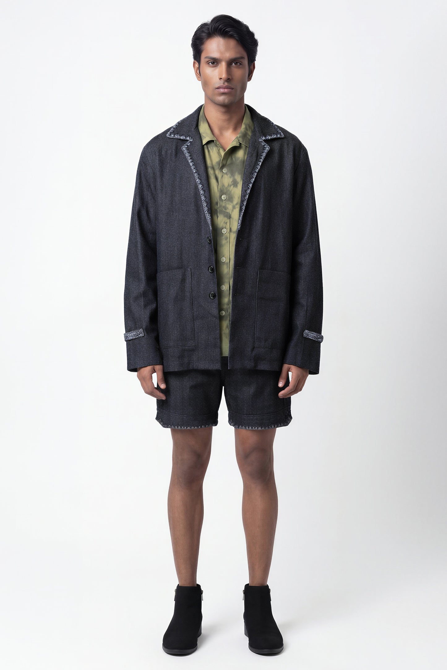 EDGE KHADI DENIM SHORTS