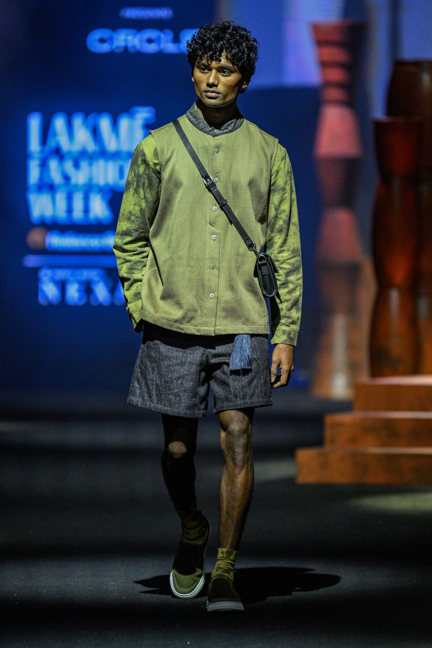 GRAIN KHADI VEST