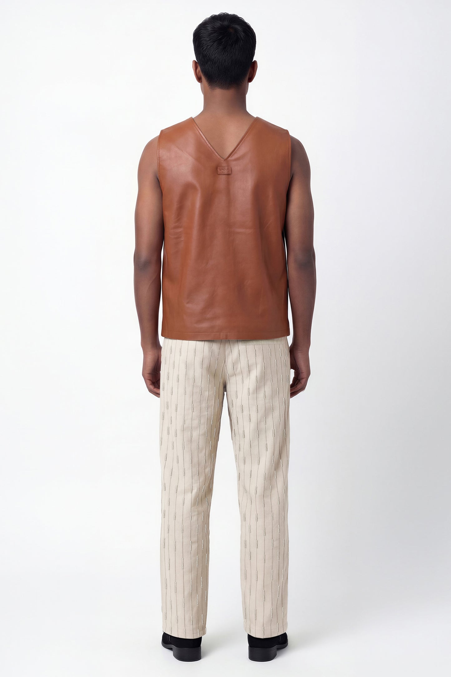 PARALLEL EMBROIDERED PANT