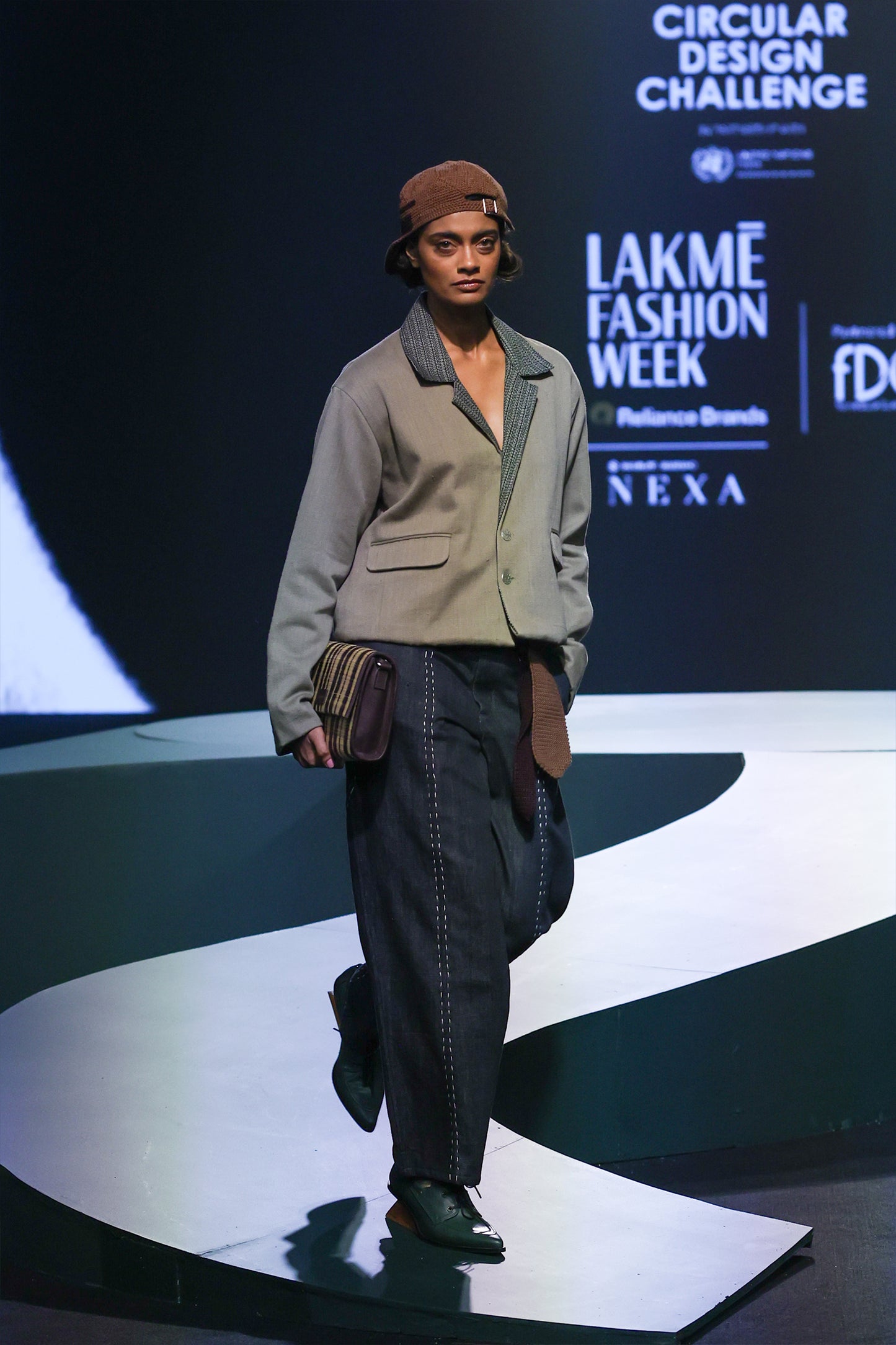 SAND CROPPED KHADI DENIM BLAZER
