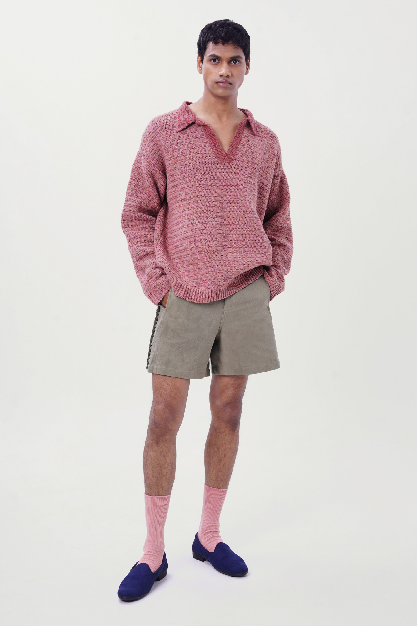 CRCLE CROCHET SWEATER