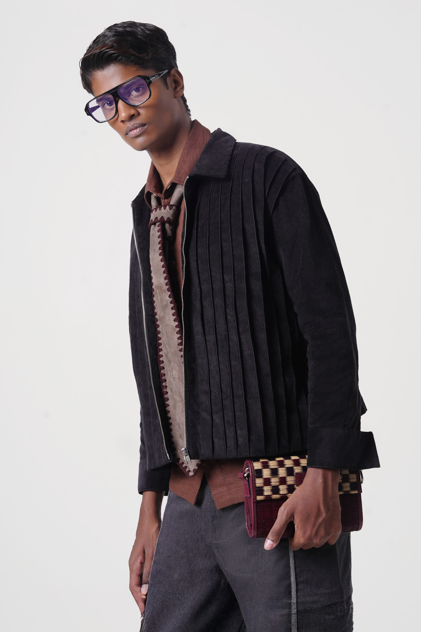 PLEATED JACKET (BLACK)