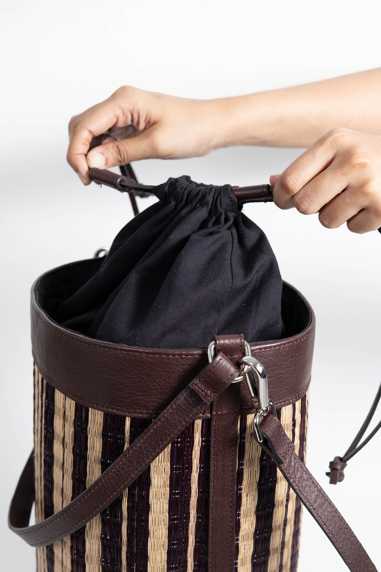 THE COLUMN BAG