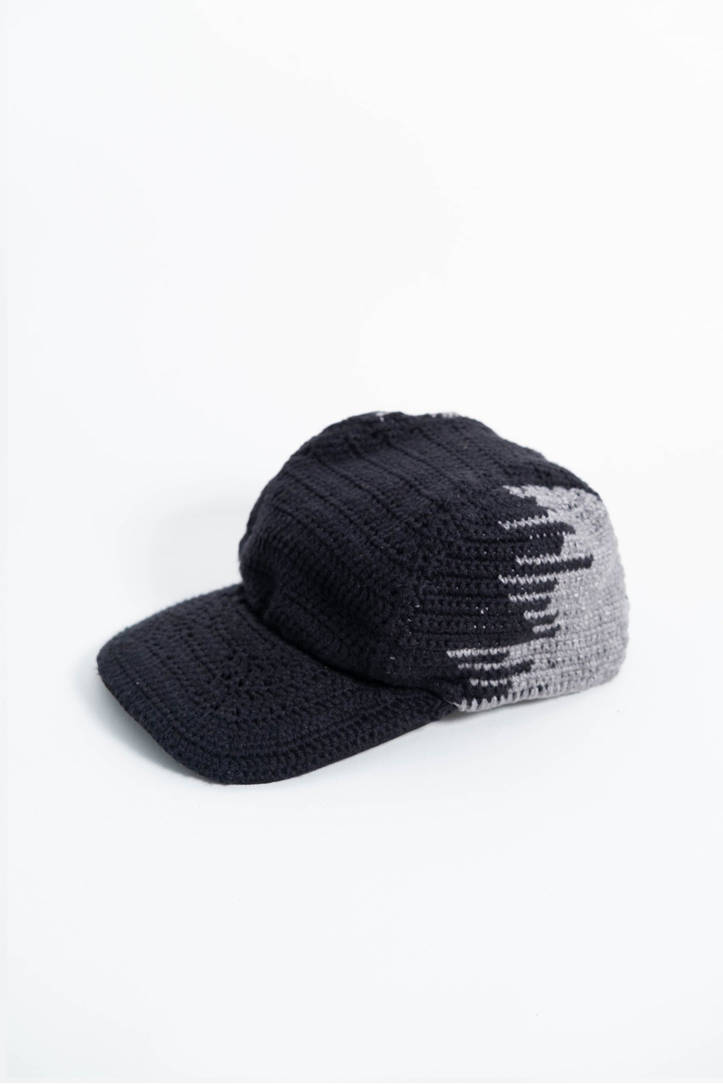 DRIP CROCHET CAP (BLACK/GREY)